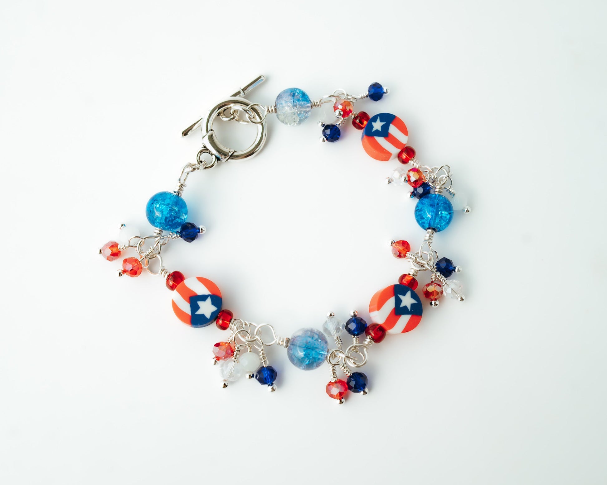 Silver wire-wrapped Puerto Rican Flag beaded bracelet | Braceliss