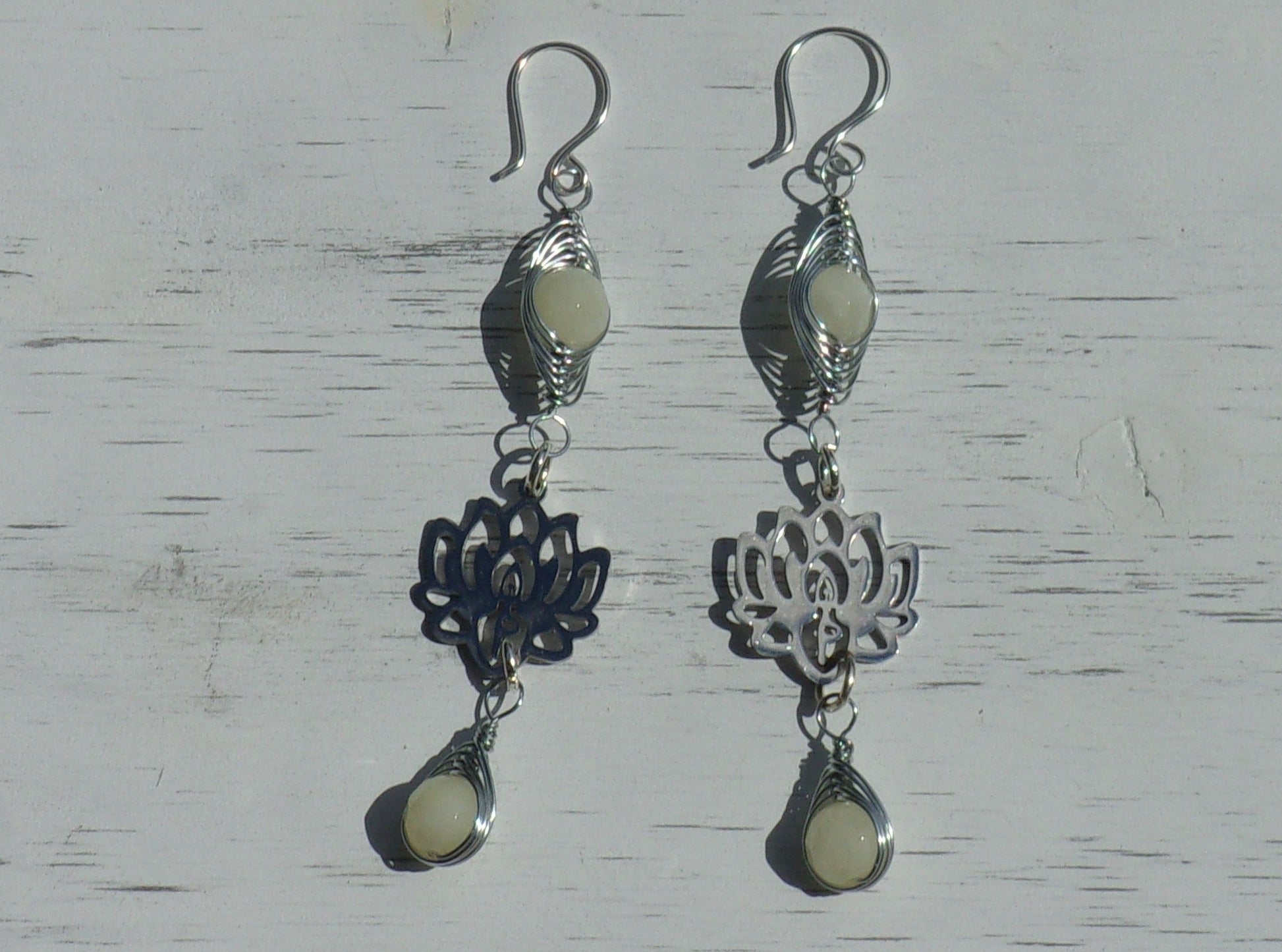 Lotus earrings | Silverite quartz wire wrapped bead earrings | braceliss