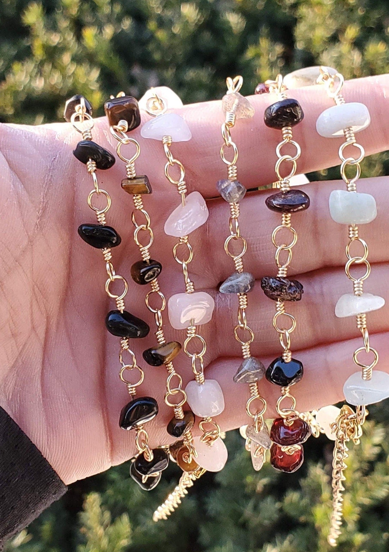 Crystal Chip Anklets. Dainty Gold Anklets for Women. braceliss