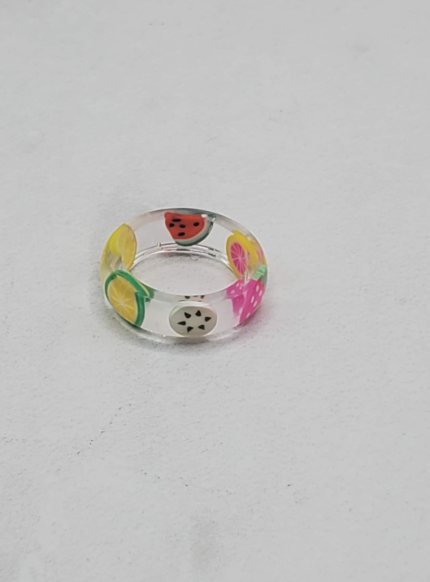 Fruit resin ring- Braceliss