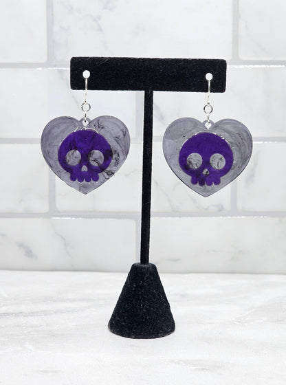 holo skull heart earrings | black heart with purple skull | braceliss