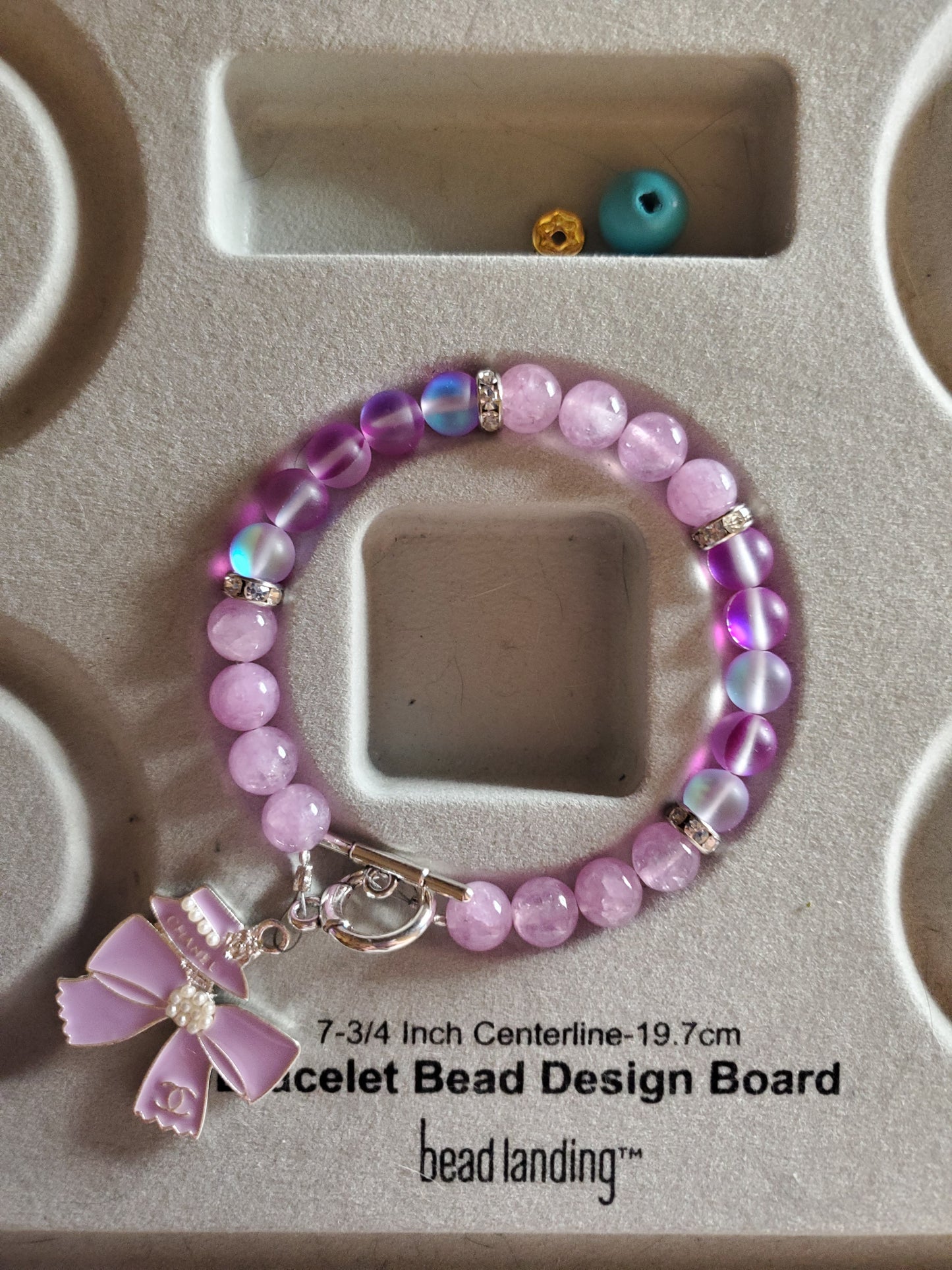 Lavender Toggle Clasp Bracelet - Braceliss LLC