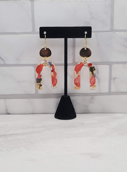 Red floral arch earrings | pressed flower resin earrings | braceliss